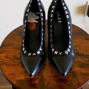 A pair of shoes